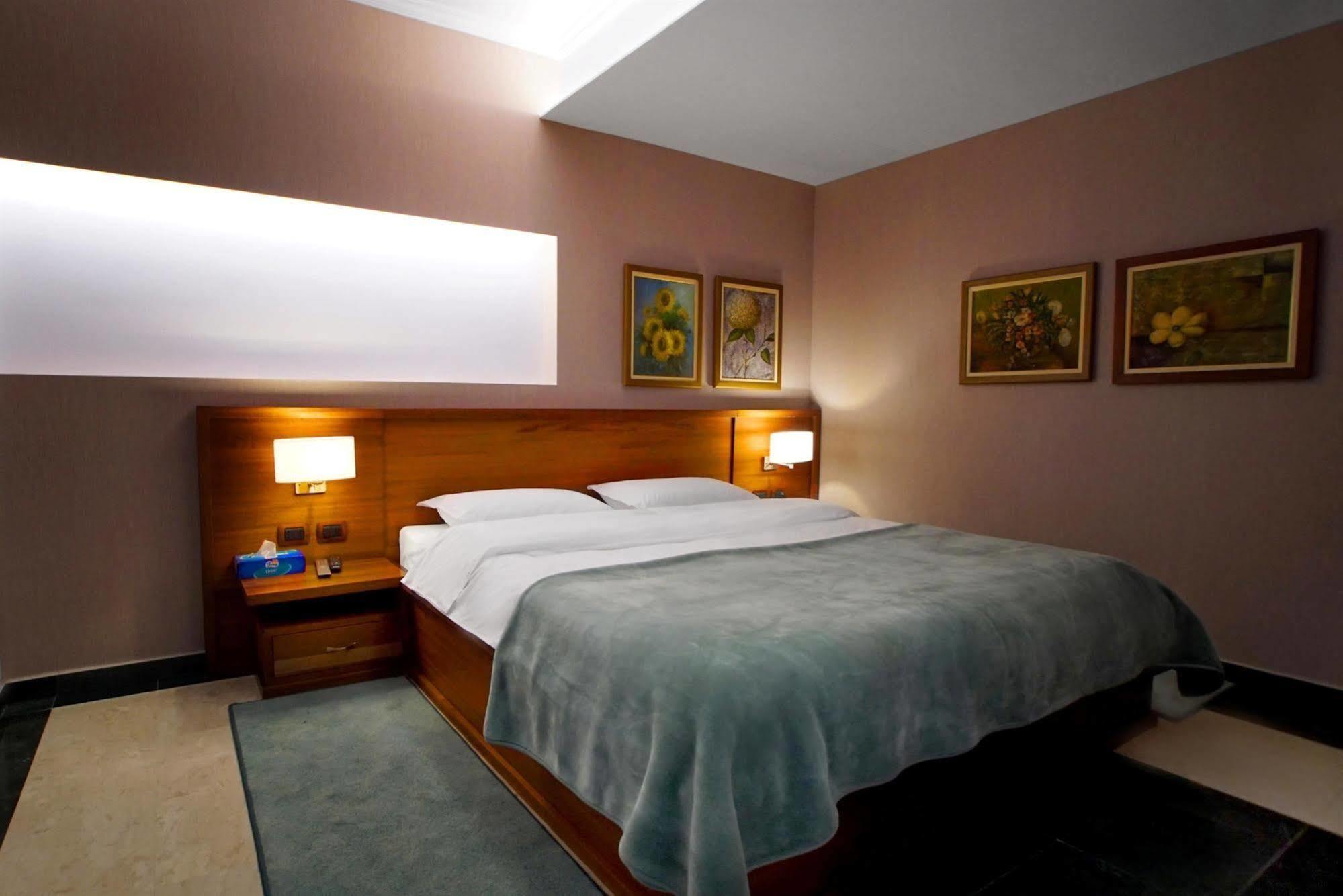 Hotel Nov Tirana